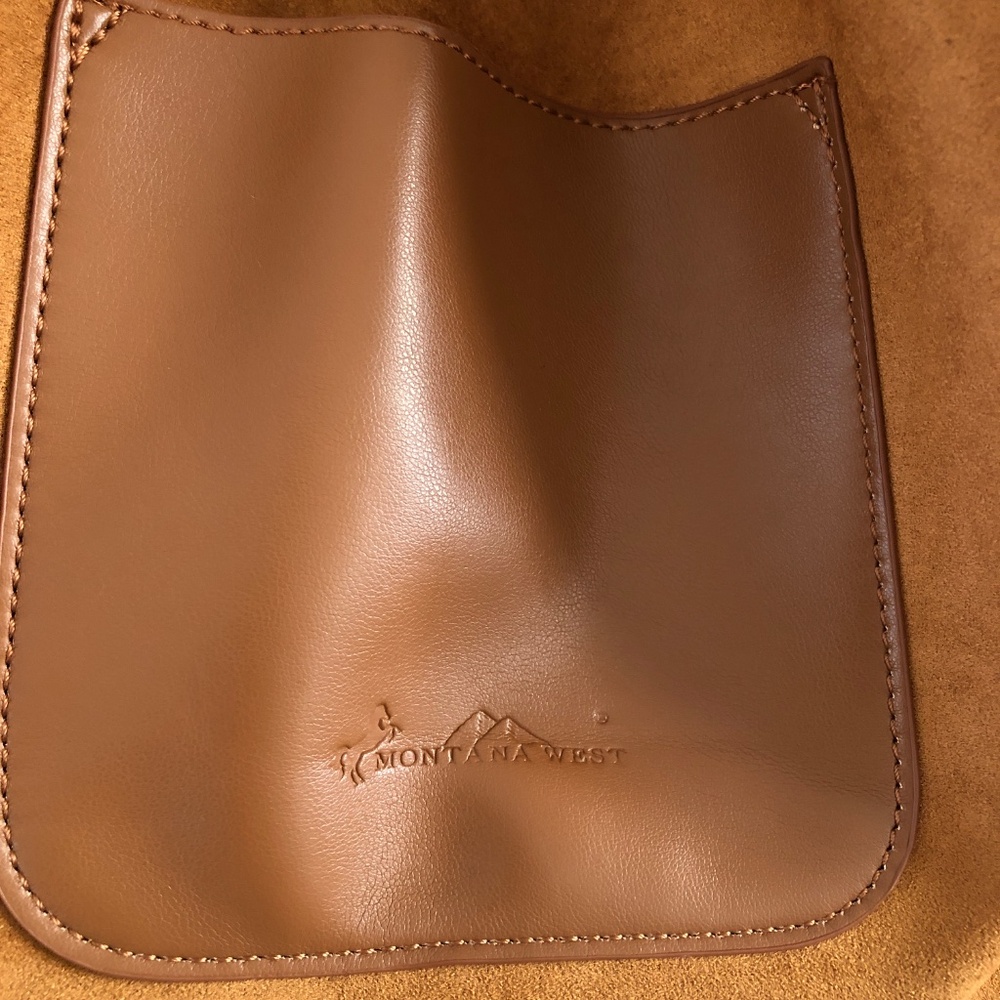 Oversized Montana West Tan Hobo Bag with Fringe NWT - Picture 8 of 9